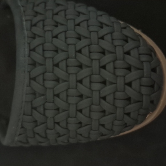 TOMS Milan Heels - Picture 4 of 9